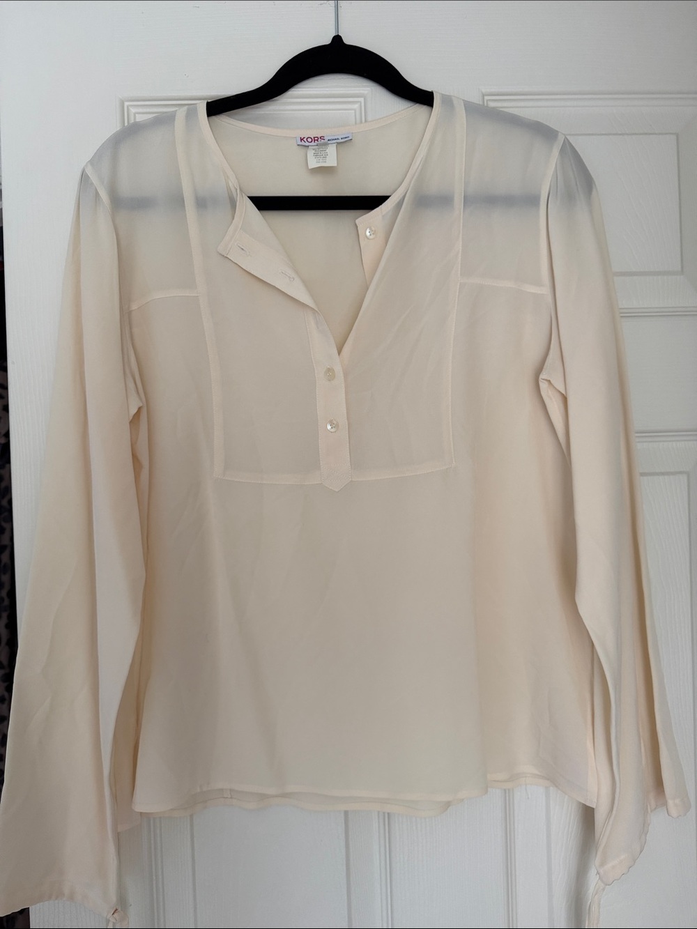 KORS Michael Kors Ivory Button-Front Long-Sleeve Blouse